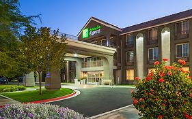 Holiday Inn Express Lancaster California